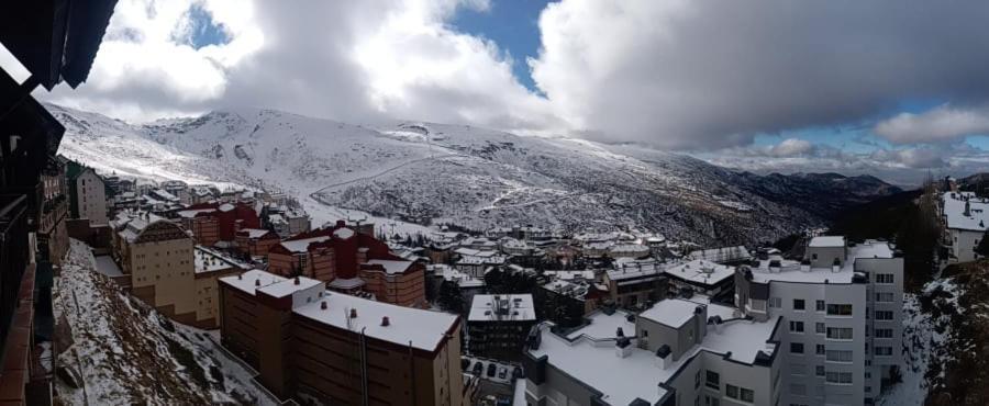 Novisimo Apartamento Con Preciosas Vistas Sierra Nevada Exterior photo